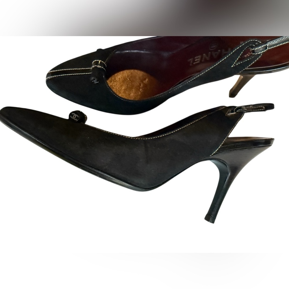 Vintage Chanel black suede sling back with patent leather detail 37.5 w/ dustbag - Picture 7 of 9
